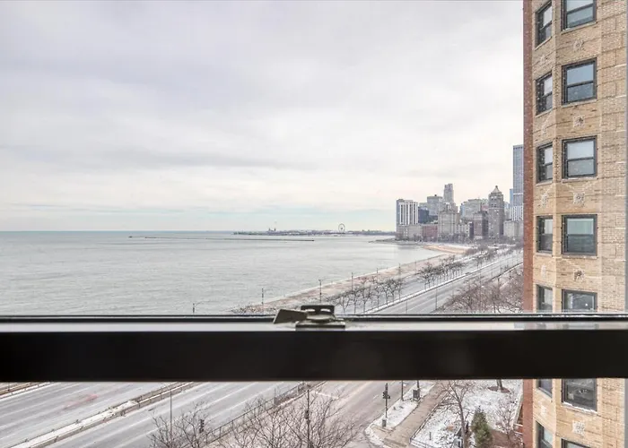 Apartment Gold Coast 2br W Doorman Gym 2 Blocks To L Chi-556 *
